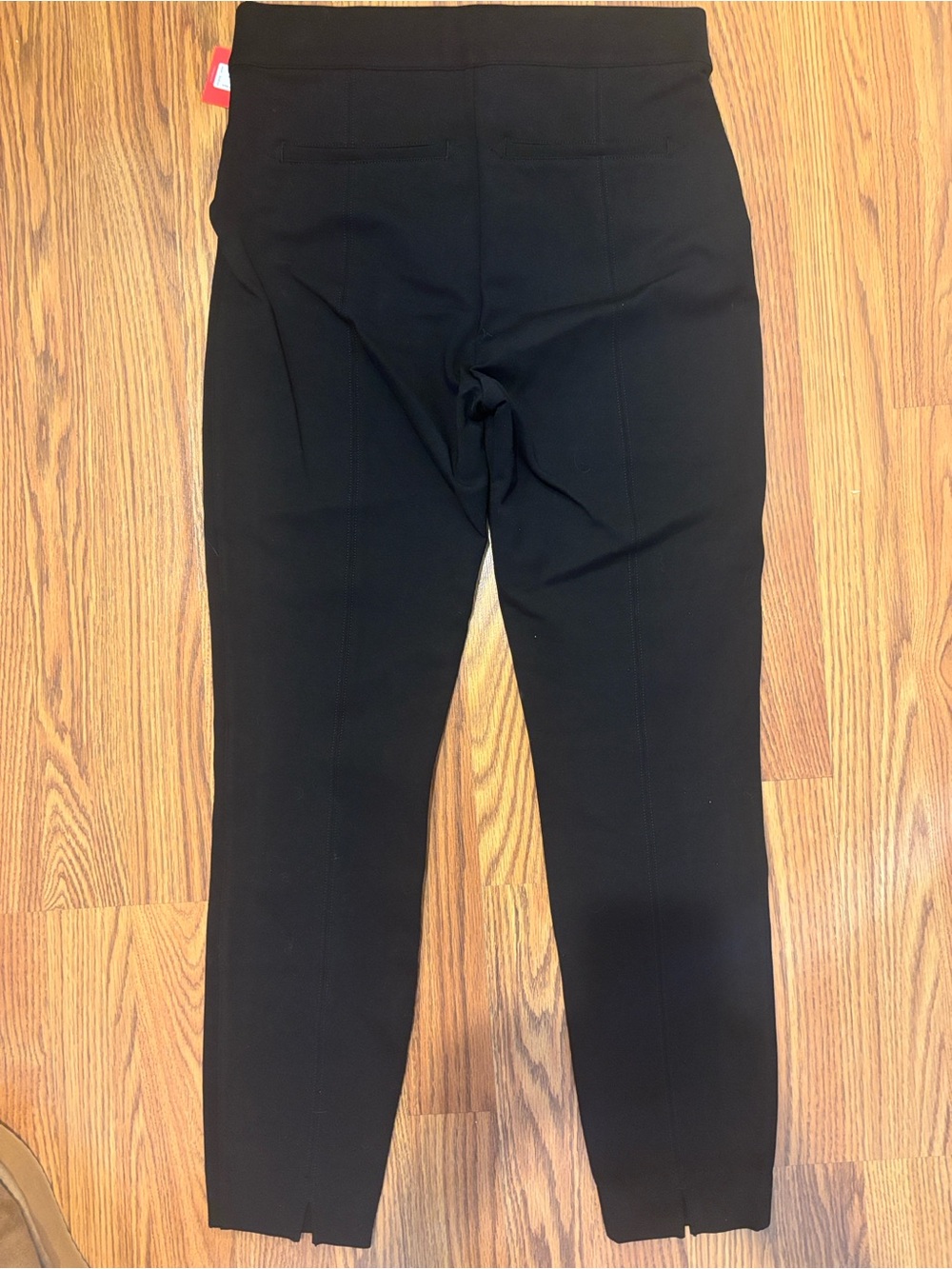 Spanx Women's Backseam Skinny Pants in Ponte. Classic Black, NWT. Medium - Picture 3 of 4